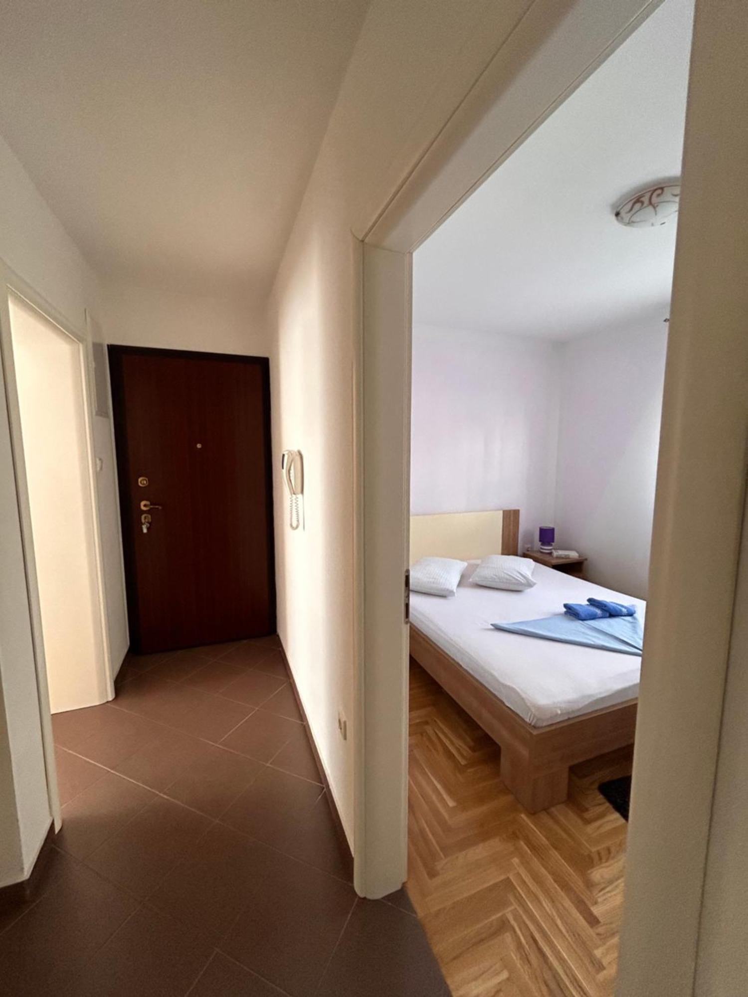 Apartment Agata Trogir Exterior foto